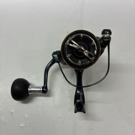 SHIMANO シマノ スピニングリール 17 ツインパワーXD C3000HG 箱付 03745