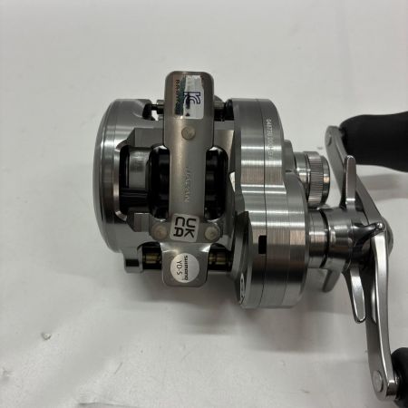 SHIMANO シマノ ベイトリール 26カルカッタコンクエスト DC200HG 048738