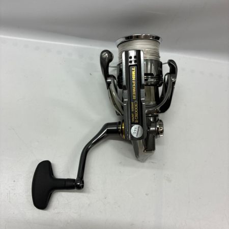 SHIMANO シマノ スピニングリール 24ツインパワー C3000XG 箱付 046826