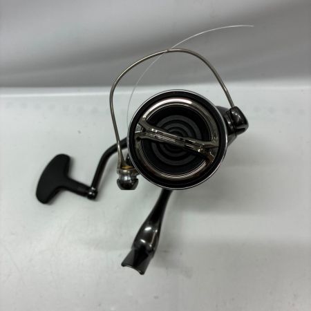 SHIMANO シマノ スピニングリール 24ツインパワー C3000XG 箱付 046826