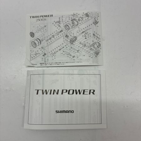 SHIMANO シマノ スピニングリール 24ツインパワー C3000XG 箱付 046826