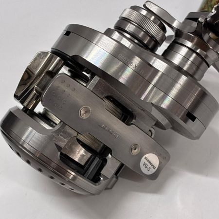 SHIMANO シマノ ベイトリール 23カルカッタコンクエストBFS XGR 045706