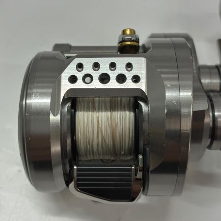 SHIMANO シマノ ベイトリール 23カルカッタコンクエストBFS XGR 045706