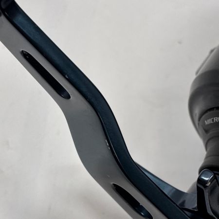 SHIMANO シマノ ベイトリール 17グラップラー 301HG 03744