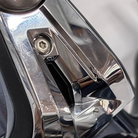 SHIMANO シマノ スピニングリール 21ツインパワーSW 8000HG 箱付 04228