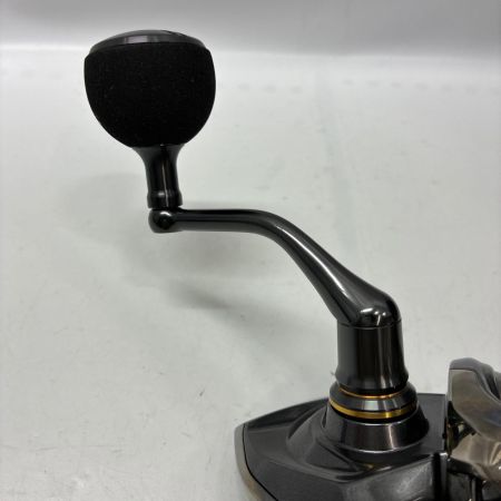SHIMANO シマノ スピニングリール 24ツインパワー C5000XG 箱付 046888