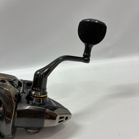 SHIMANO シマノ スピニングリール 24ツインパワー C5000XG 箱付 046888