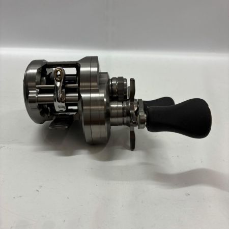 SHIMANO シマノ ベイトリール 23カルカッタコンクエスト BFS XG 箱付 045713