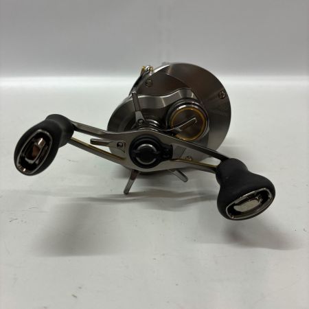 SHIMANO シマノ ベイトリール 23カルカッタコンクエスト BFS XG 箱付 045713