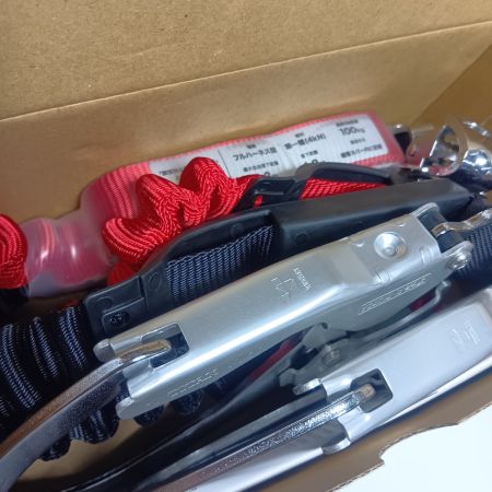 TITAN ランヤード　 HL-ERW レッド×ブラック 未使用品(S)