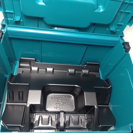 MAKITA マキタ 程度A 充電器・充電池2個・ケース付 18v 17116002320 DC18RD ブラック