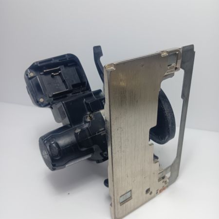 MAKITA マキタ 丸のこ　程度B 本体のみ 125mm 14.4v 17640 キズ・ヨゴレ有 HS470D ブラック