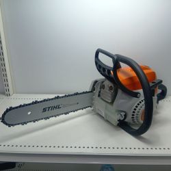 STIHL  チェーンソー MS211/C オレンジ Sランク