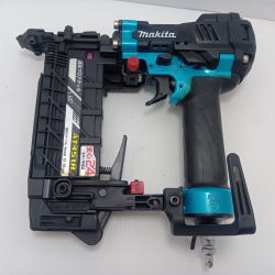 MAKITA マキタ  エアタッカ AT451HM ブルー Bランク