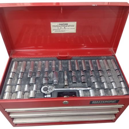 MASTERGRIP ツールセット 　鍵付 レッド