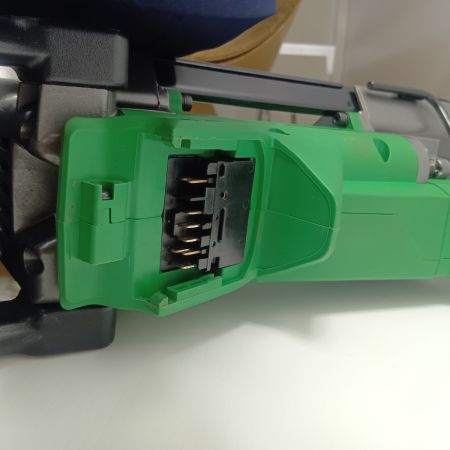 HiKOKI ハイコーキ バンドソー  ケース付 コードレス式 120mm 36v C800392 CB3612DA グリーン