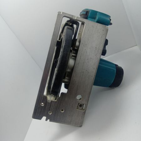 MAKITA マキタ 丸のこ 18v XSS02