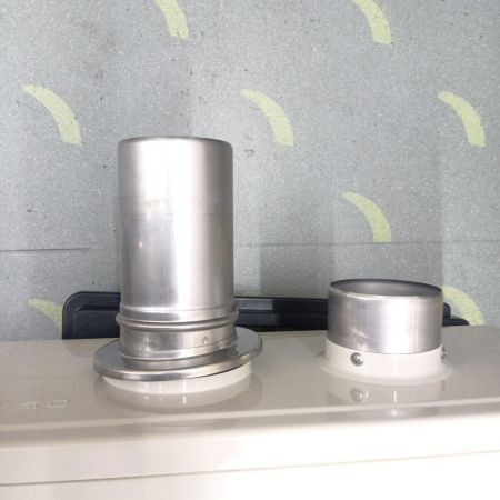 CORONA コロナ 石油給湯器 　3060526 美品 一度設置済み未使用 UIB-AG472 FFM