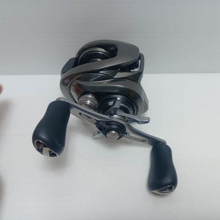 SHIMANO シマノ  ベイトリール 04112b