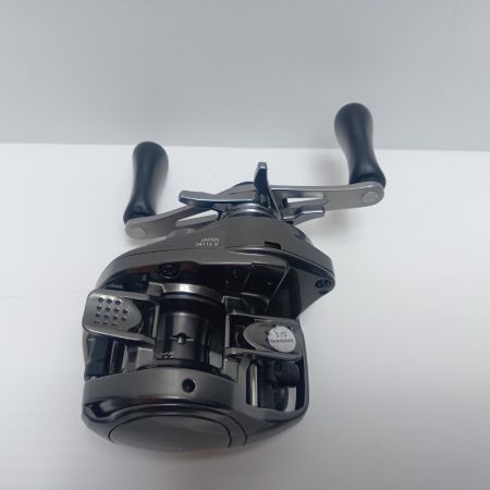 SHIMANO シマノ  ベイトリール 04112b