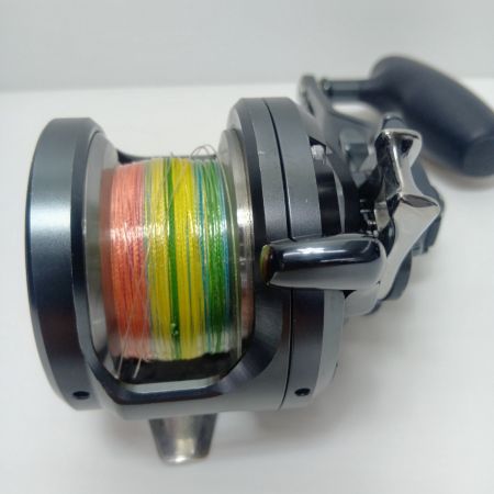 SHIMANO シマノ オシアジガー2000NRHG F COSTOM キズ有 程度B スプール1つ付 04004