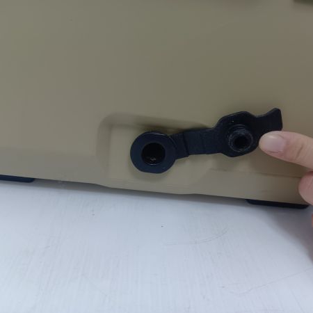 HiKOKI ハイコーキ  コードレス式 冷温庫  UL18DD サンドベージュ