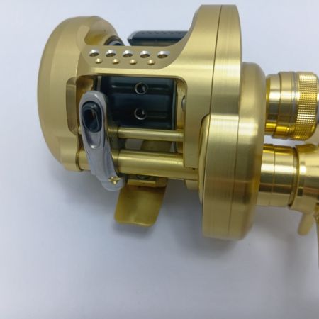 SHIMANO シマノ 14カルカッタコンクエスト 101 03203