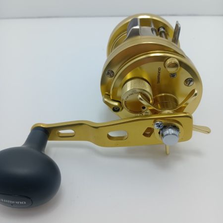 SHIMANO シマノ カルカッタコンクエスト 1001F 使用感有 01856
