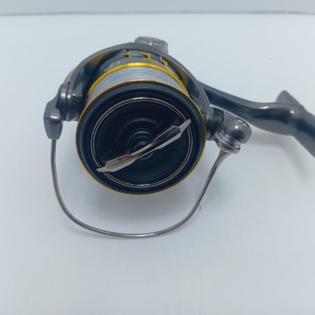 SHIMANO シマノ リール スピニングリール　20ツインパワー 3000MHG キズ有 程度B 箱付 04143