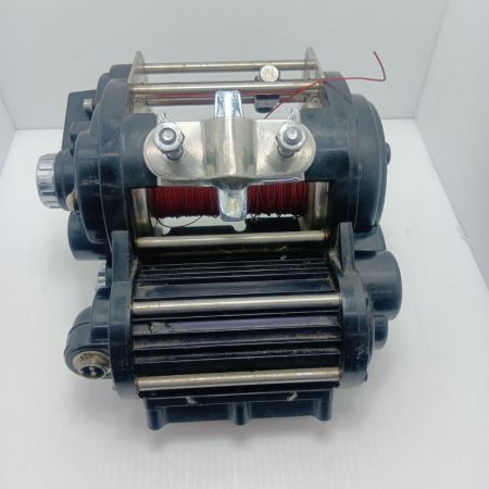 Miya Epoch 電動リール　800デラックス 程度C 本体のみ