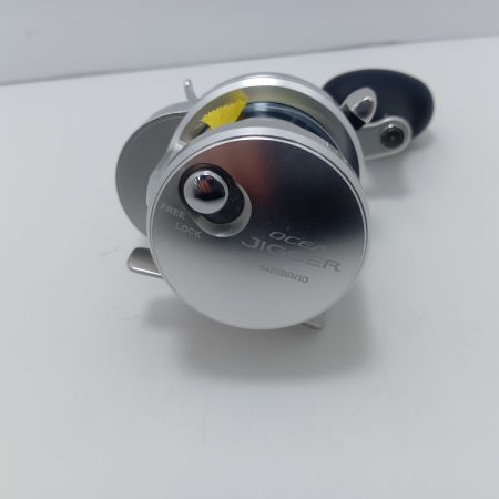 SHIMANO シマノ ベイトリール 02745