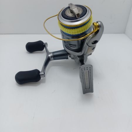 SHIMANO シマノ リール スピニングリール 02720 11ツインパワー C3000SDH  替スプール付属 02720