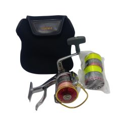 DAIWA ダイワ スピニングリール トーナメント磯 Z2500LB 替スプール×2付属 055207 Bランク