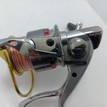 DAIWA ダイワ スピニングリール トーナメント磯 Z2500LB 替スプール×2付属 055207