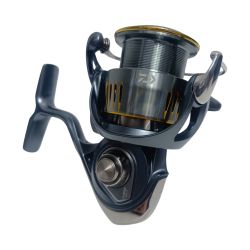 DAIWA ダイワ 23エアリティ LT3000-H 程度A 328374 Aランク
