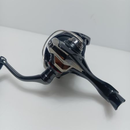 SHIMANO シマノ 24ヴァンフォード C3000XG 未使用 未使用品(S) 箱付 047083