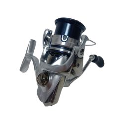 SHIMANO シマノ スピニングリール　19ストラディック 2500SHG 程度B 04017 Bランク