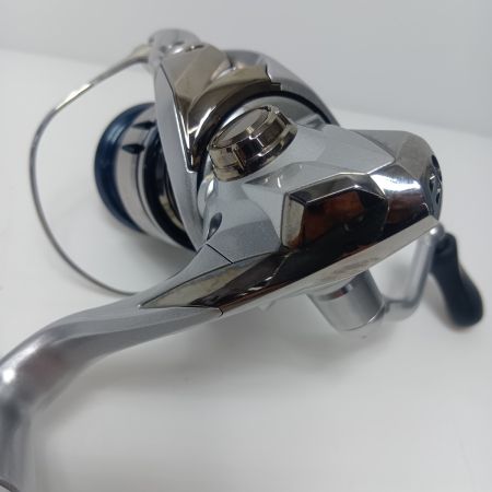 SHIMANO シマノ スピニングリール　19ストラディック 2500SHG 程度B 04017