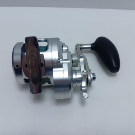 SHIMANO シマノ  ベイトリール 02745
