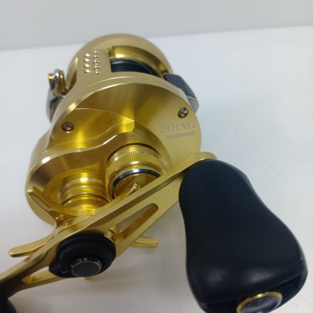 SHIMANO シマノ ベイトリール SHIMANO 044419 22カルカッタコンクエスト 201XG 程度A 044419