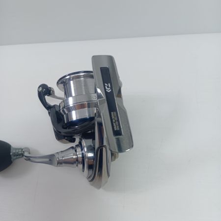 DAIWA ダイワ 18イグジスト LT3000-CH 程度A 055720