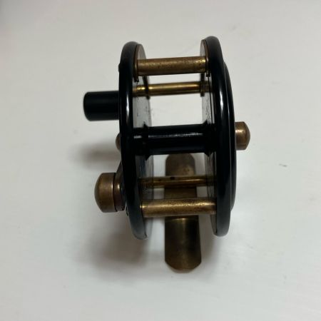 トラッタ リール フライリール  AM-1