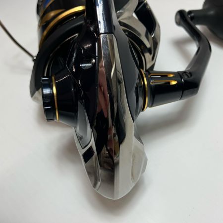 SHIMANO シマノ スピニングリール 20ステラSW 18000HG ※ハンドルが右軸のネジになっています。みだり側にするには付け替えが必要です。 04080