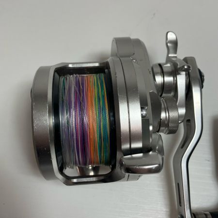 SHIMANO シマノ ベイトリール 17オシアジガー 2000NRHG  03671