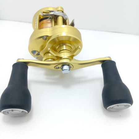 SHIMANO シマノ 23 カルカッタコンクエストMD 300XGLH 美品 程度A 045935