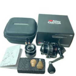 Abu Garcia アブガルシア スピニングリール レボ MGエクストリーム 3000SH 箱・スプール・ノブ付 Aランク