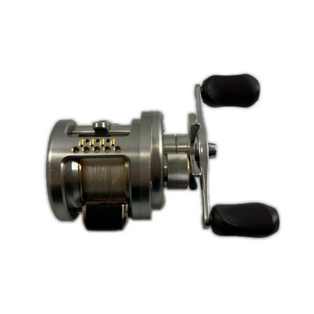 σσ SHIMANO シマノ ベイトリール 04カルカッタコンクエスト 100DC 01865