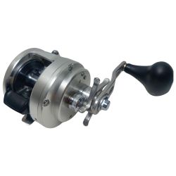 SHIMANO シマノ 13オシアカルカッタ 300HG キズ有 03058 Bランク
