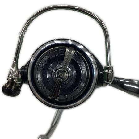 DAIWA ダイワ 18イグジストLT2500　 055716