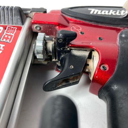 MAKITA マキタ エアタッカ 高圧 AF501HP ケース付